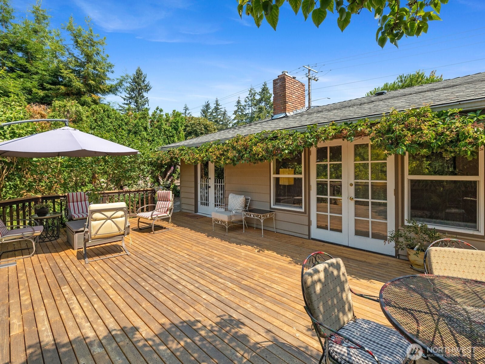 1202 Pine Avenue Property Photo 24