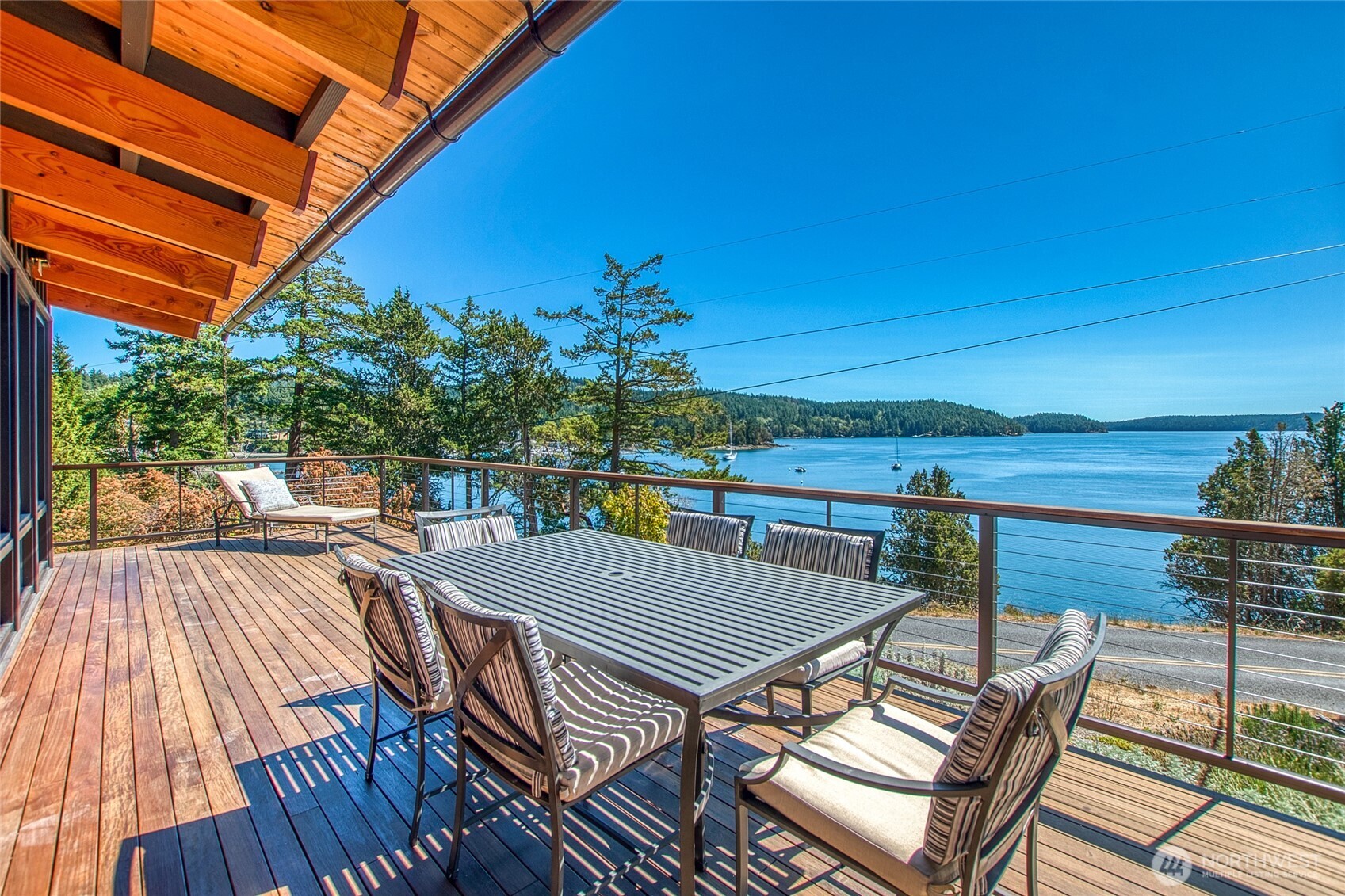 1022 Deer Harbor Road Property Photo 3