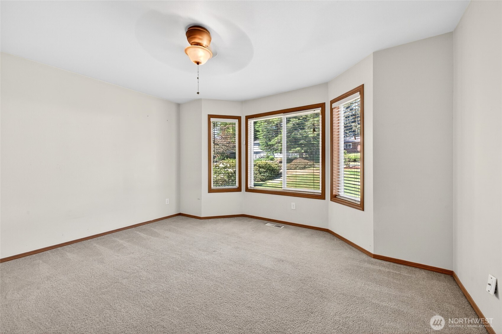 7011 47th Avenue Property Photo 16