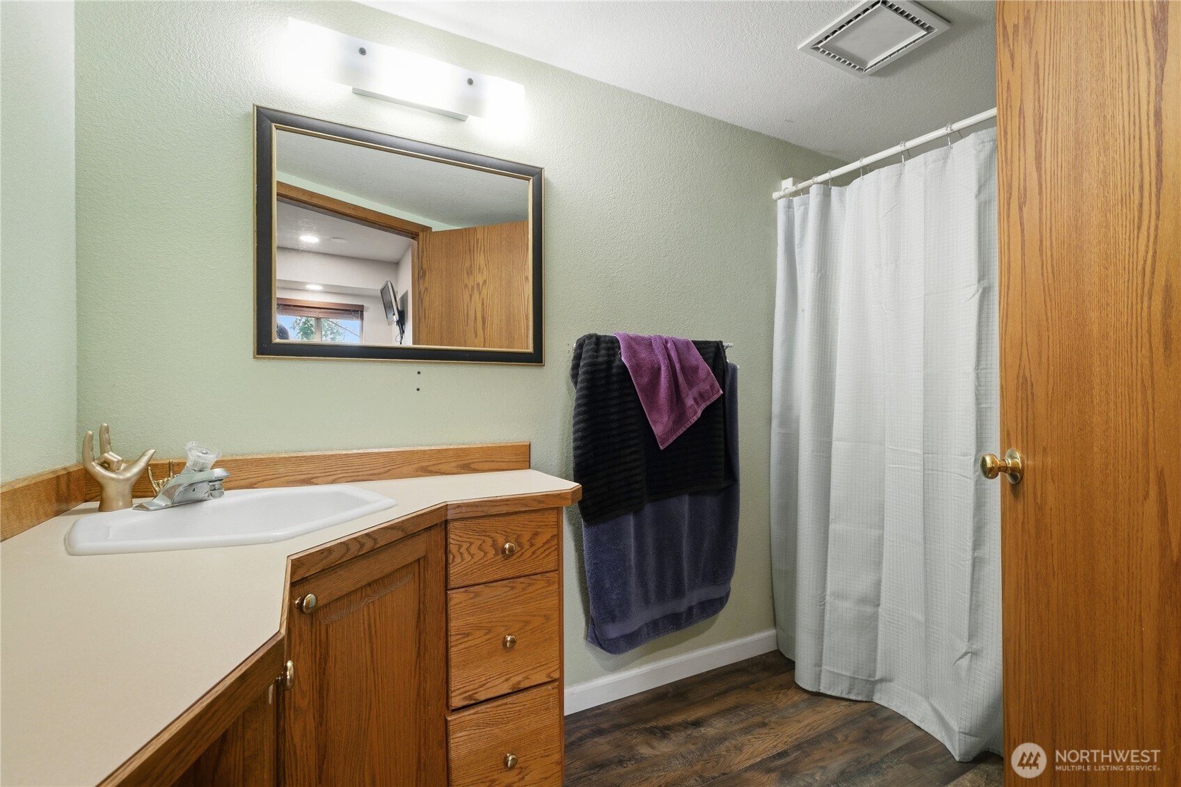1605 S 80th Avenue Property Photo 11