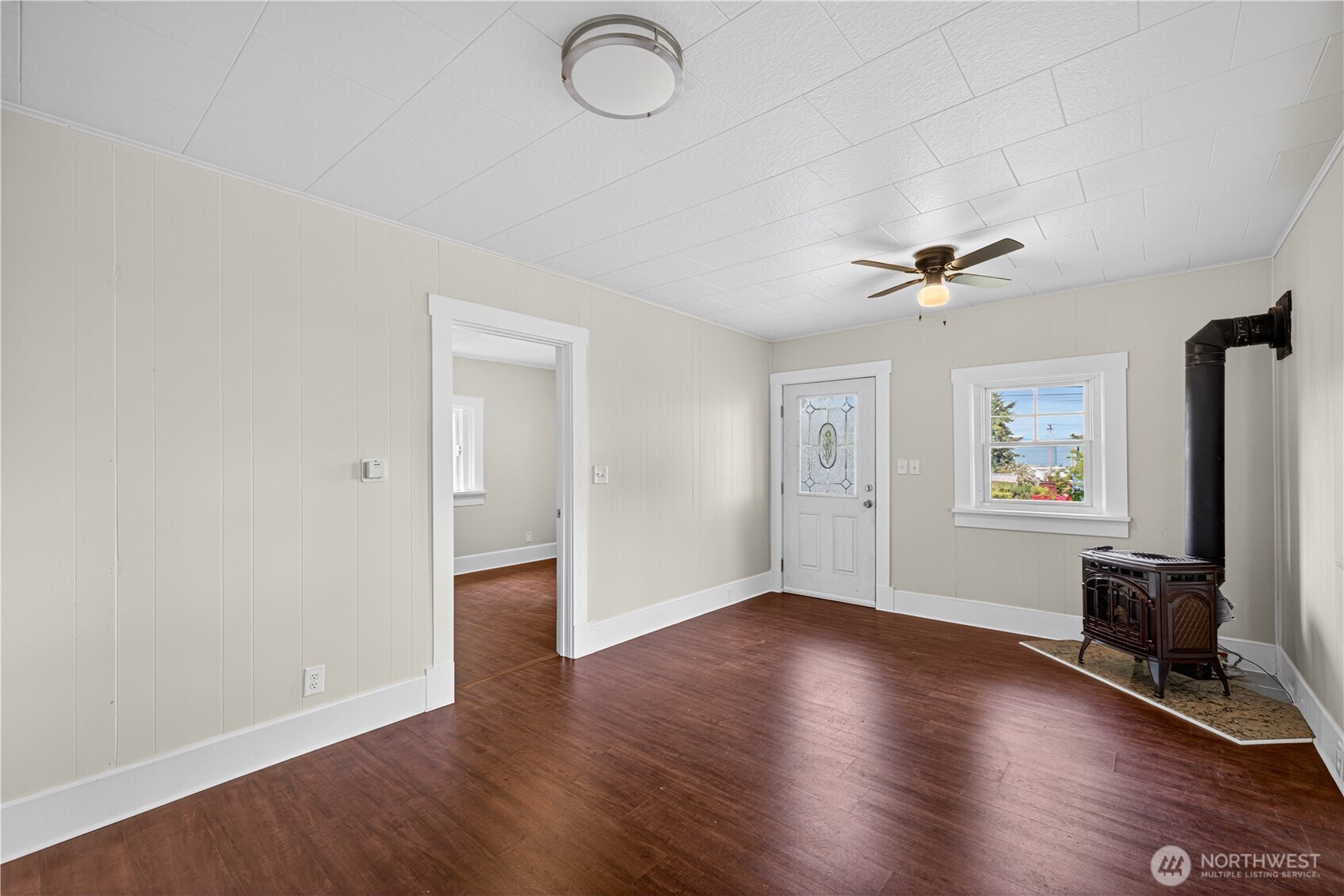 501 35th Street Property Photo 15