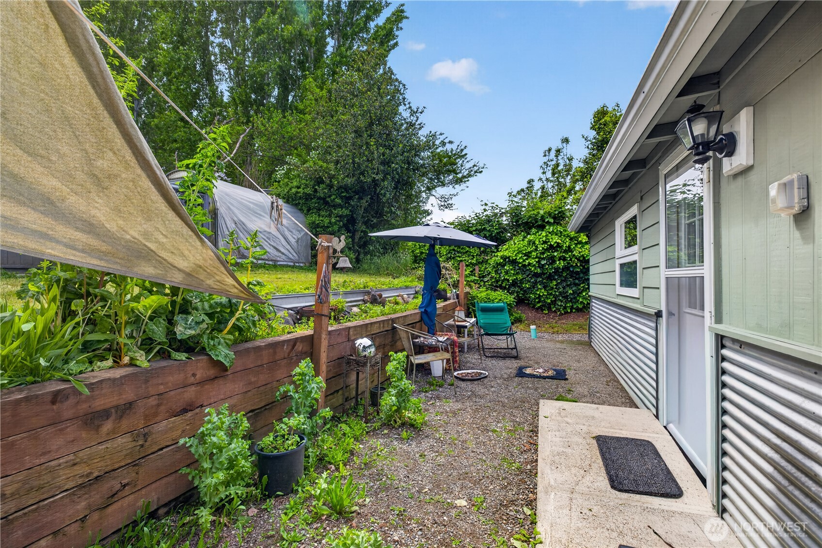 501 35th Street Property Photo 31
