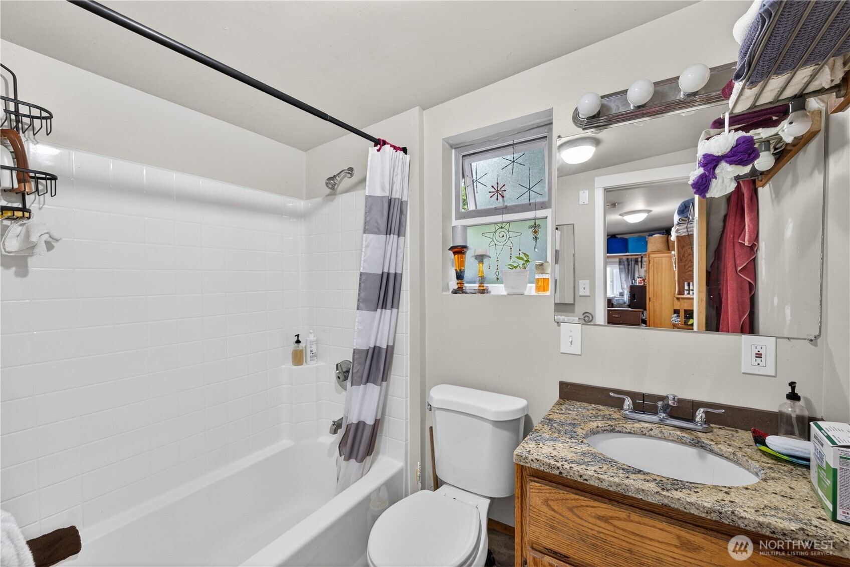 501 35th Street Property Photo 34