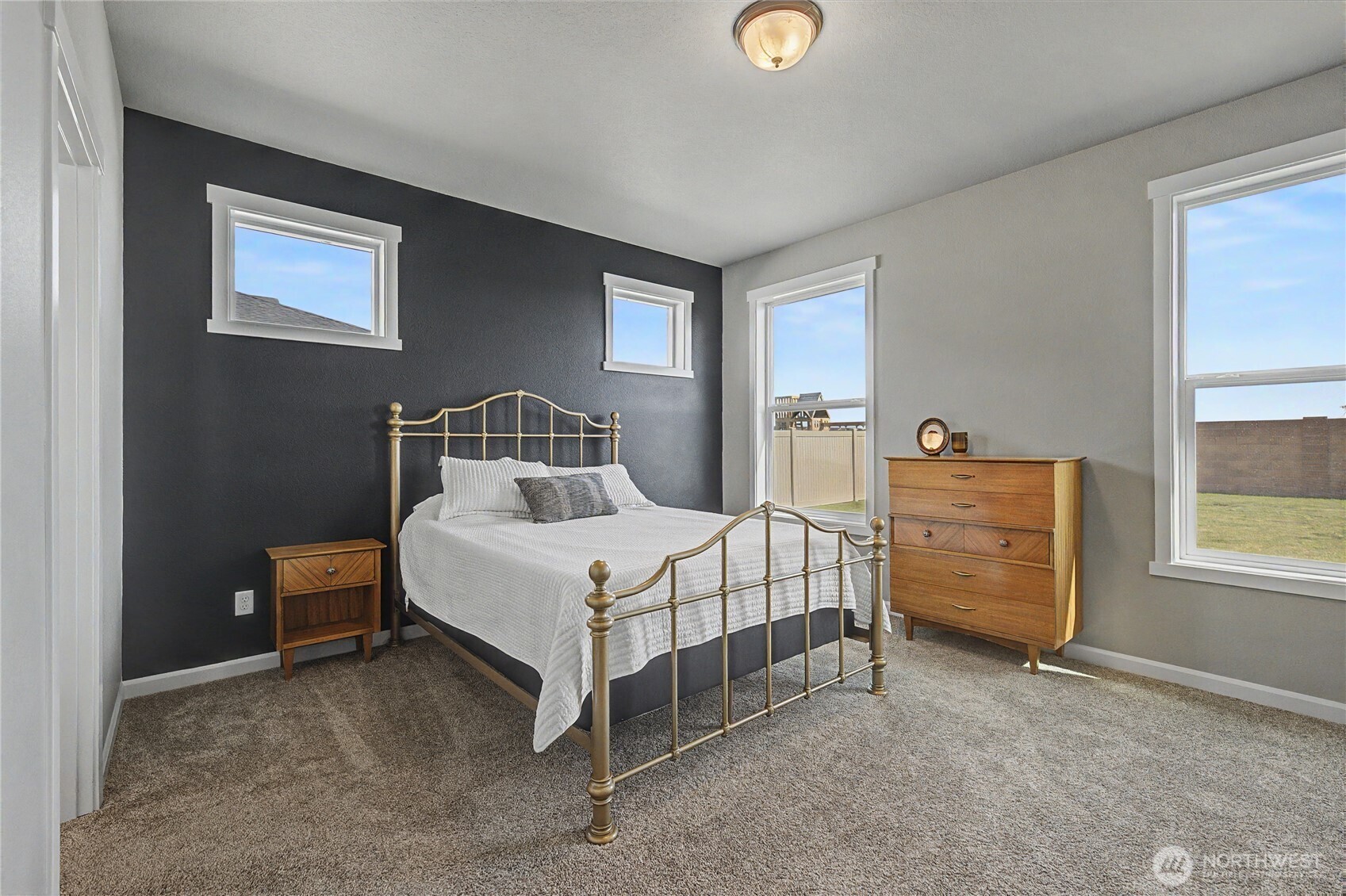 738 I Street Property Photo 2