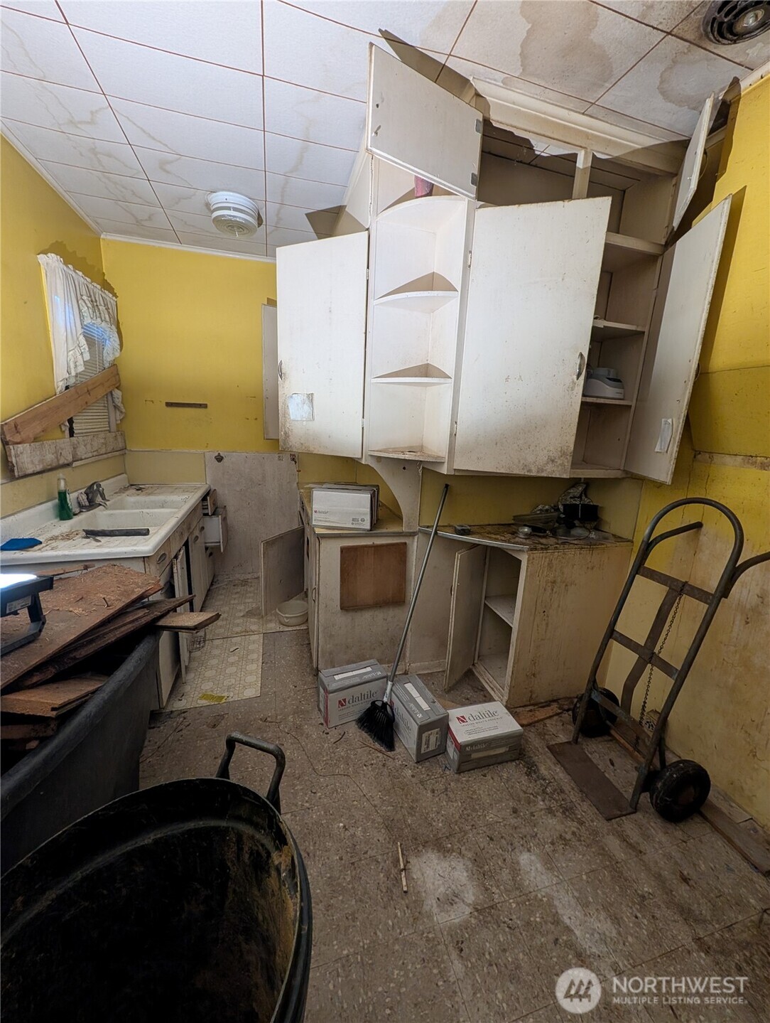 603 6th Street Property Photo 7