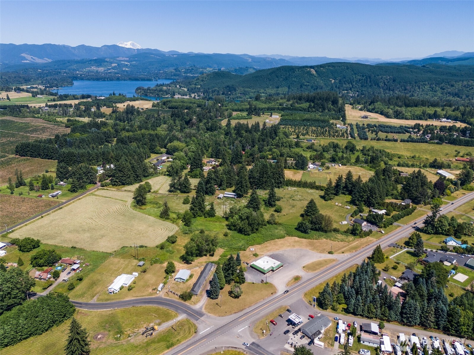 2911 Us Hwy 12 Property Photo 4