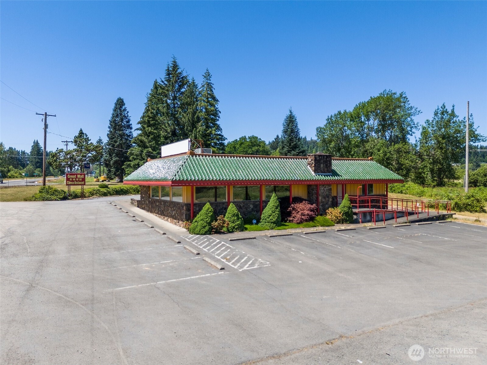 2911 Us Hwy 12 Property Photo 5