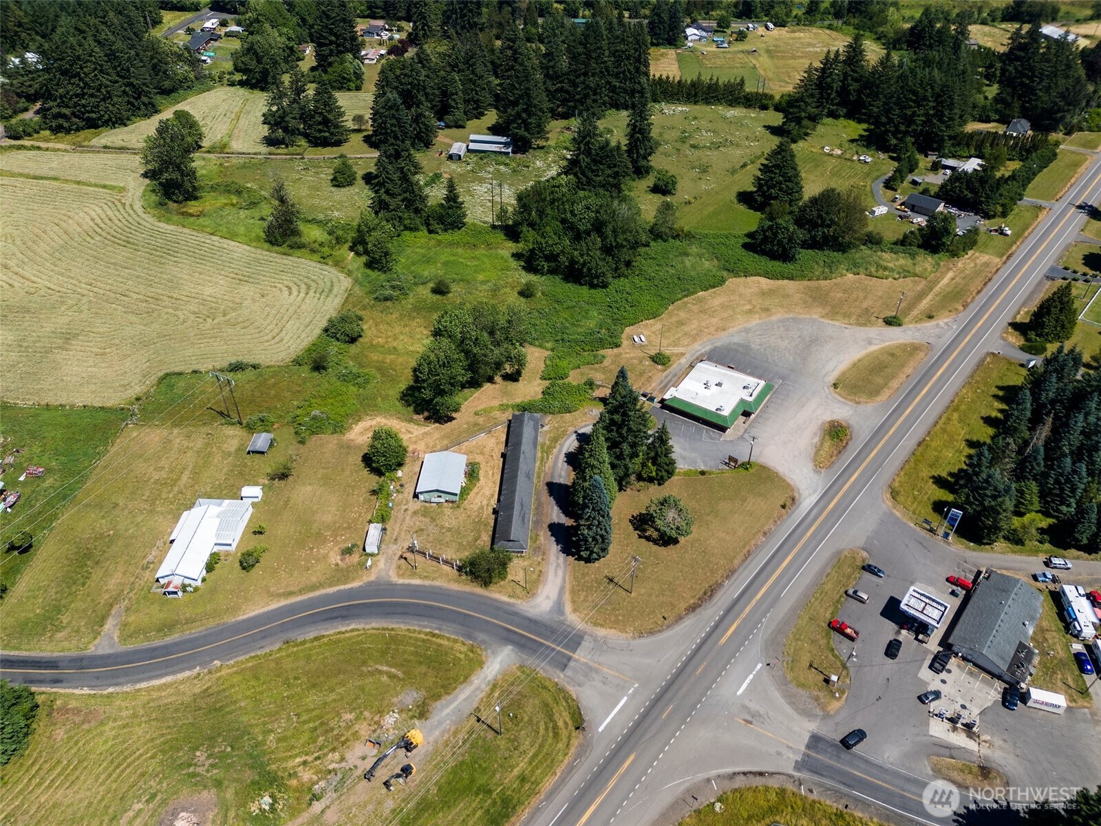 2911 Us Hwy 12 Property Photo 8