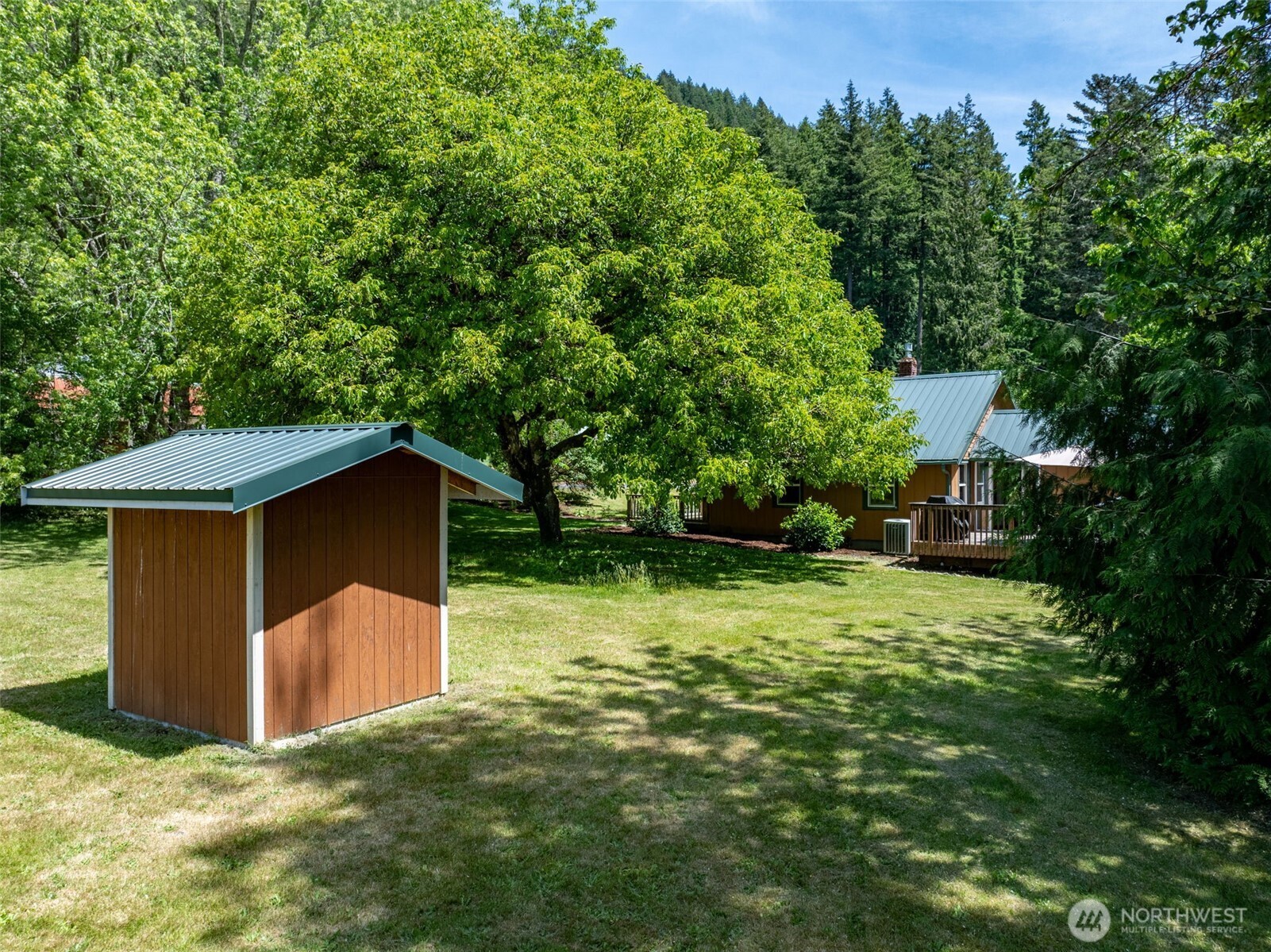 1364 Silverbrook Road Property Photo 8