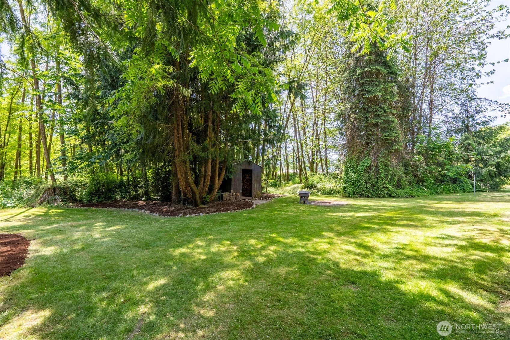 1364 Silverbrook Road Property Photo 12