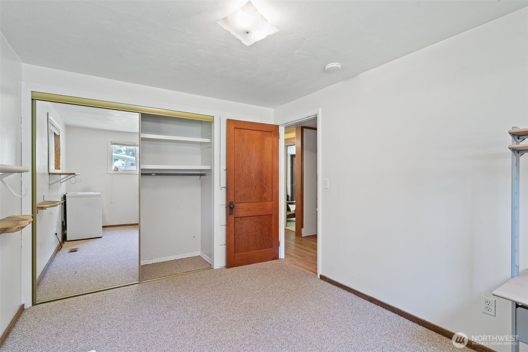 1364 Silverbrook Road Property Photo 32