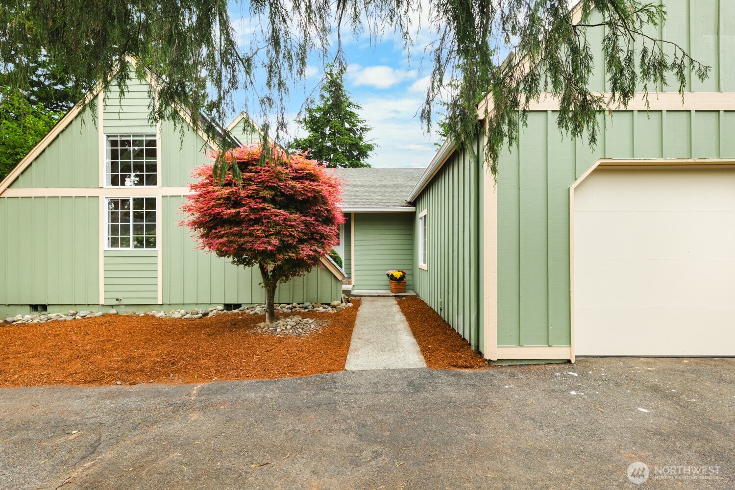 1520 Weathervane Drive Property Photo 4