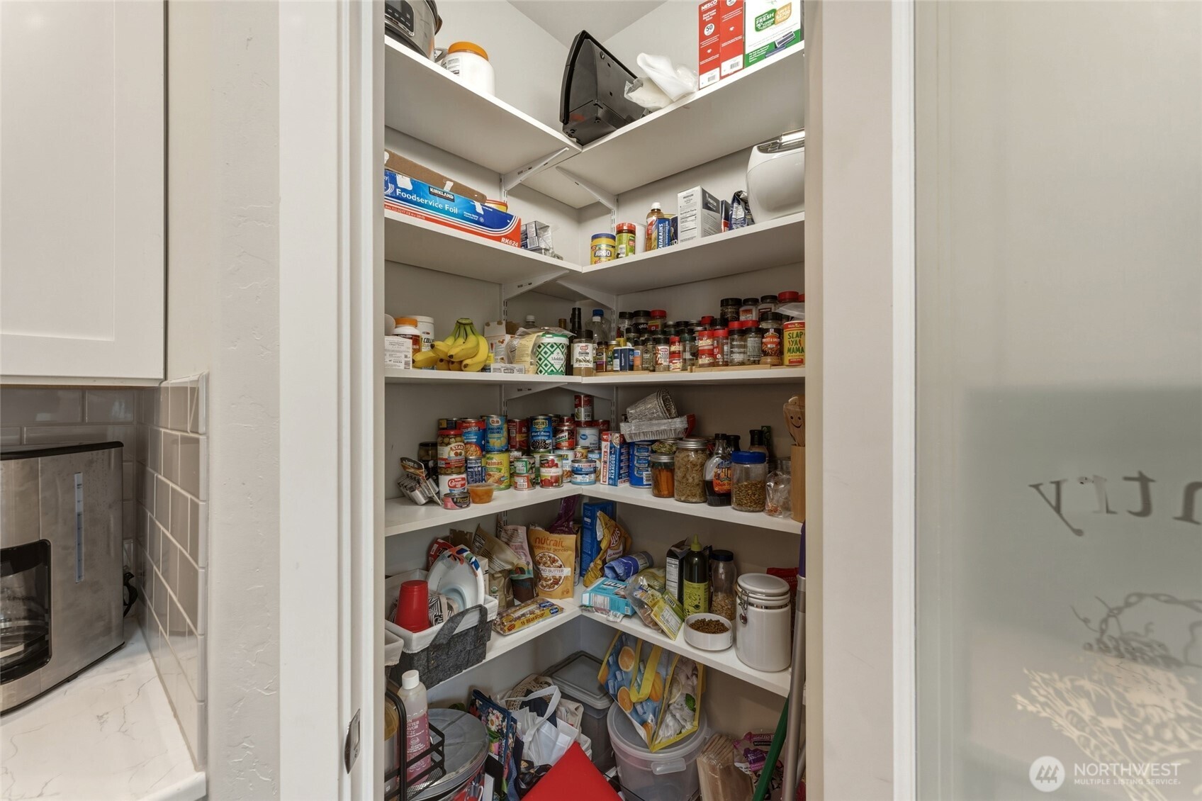 724 Juniper Street Property Photo 7