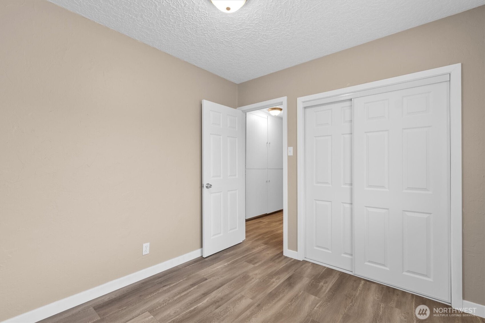 714 S 7th Avenue Property Photo 17