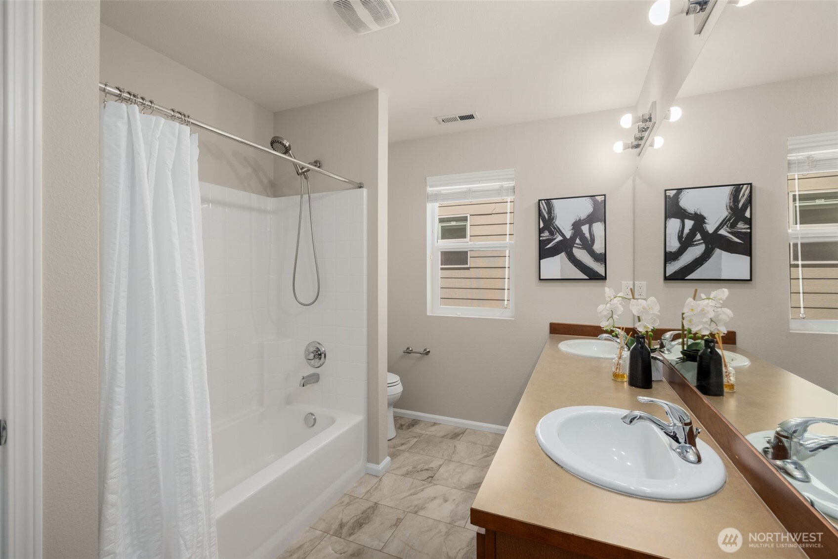 17806 39th Avenue Property Photo 18