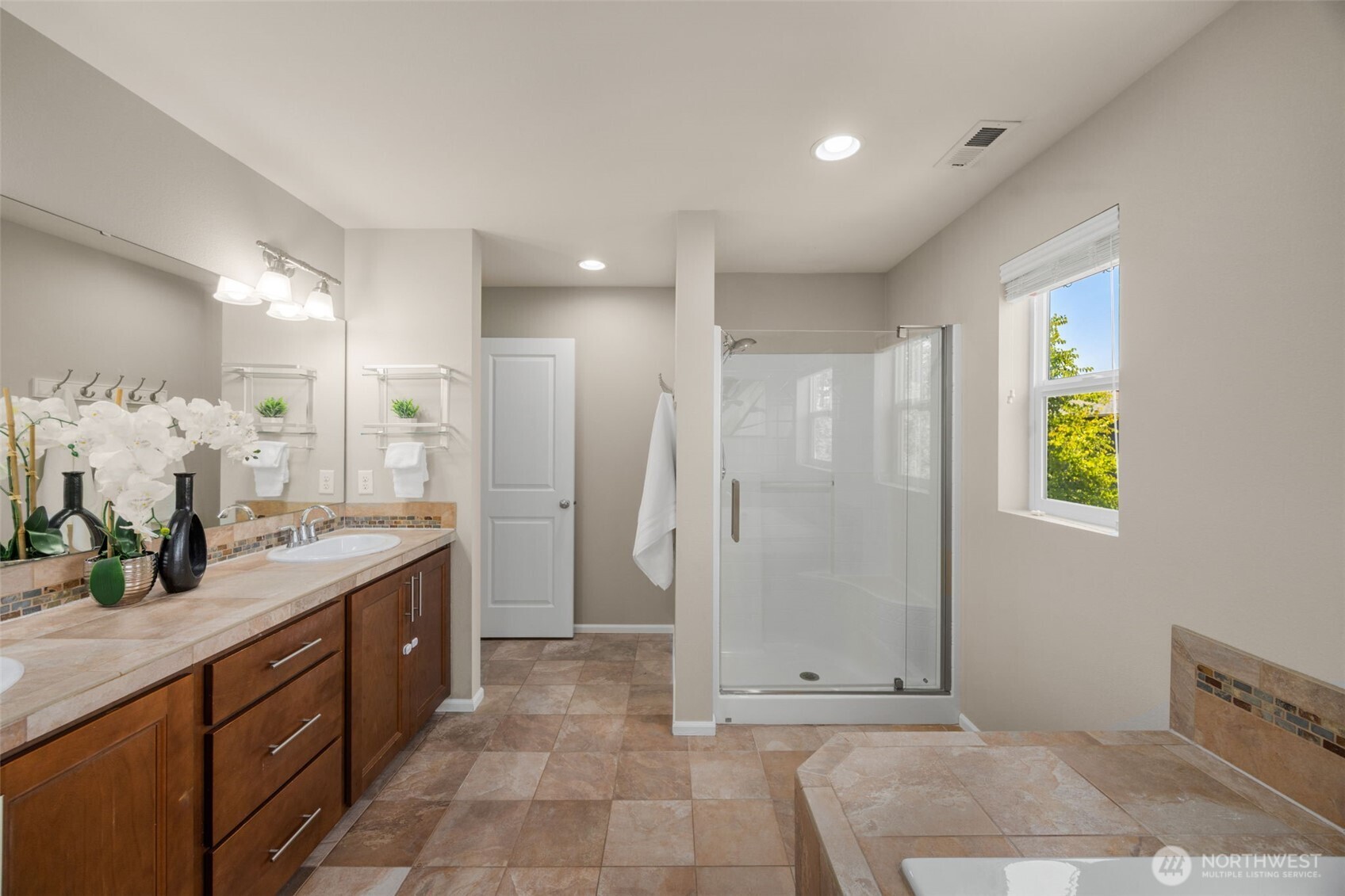 17806 39th Avenue Property Photo 27