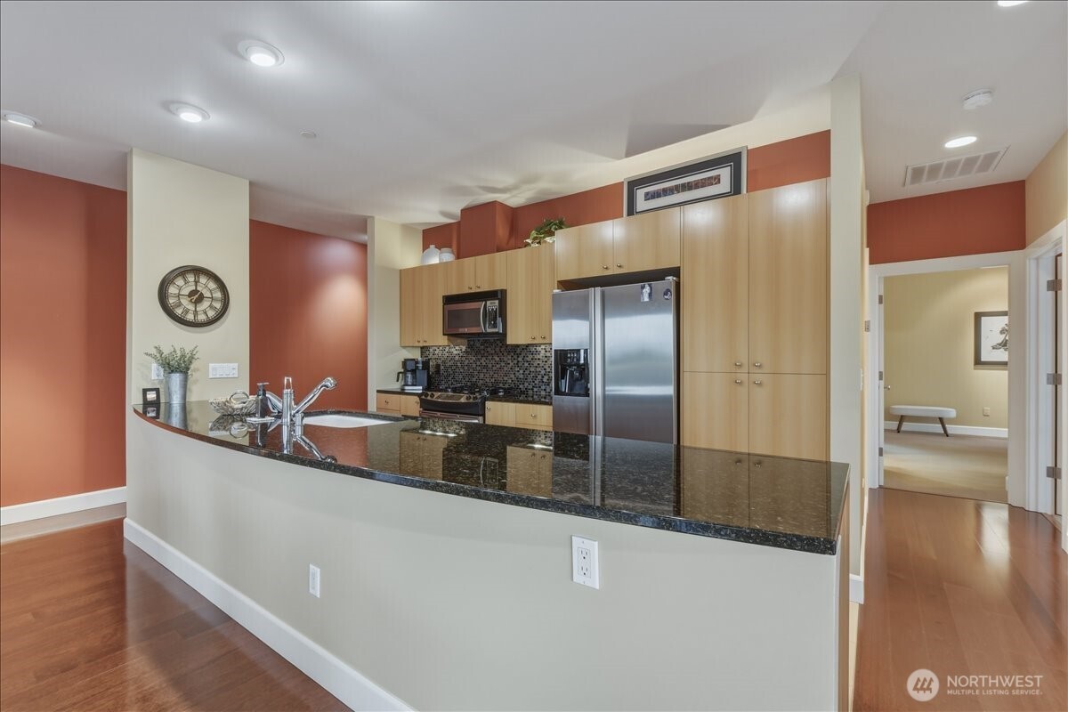 500 Broadway Street 603 Property Photo 12