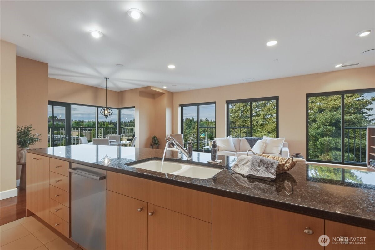 500 Broadway Street 603 Property Photo 15