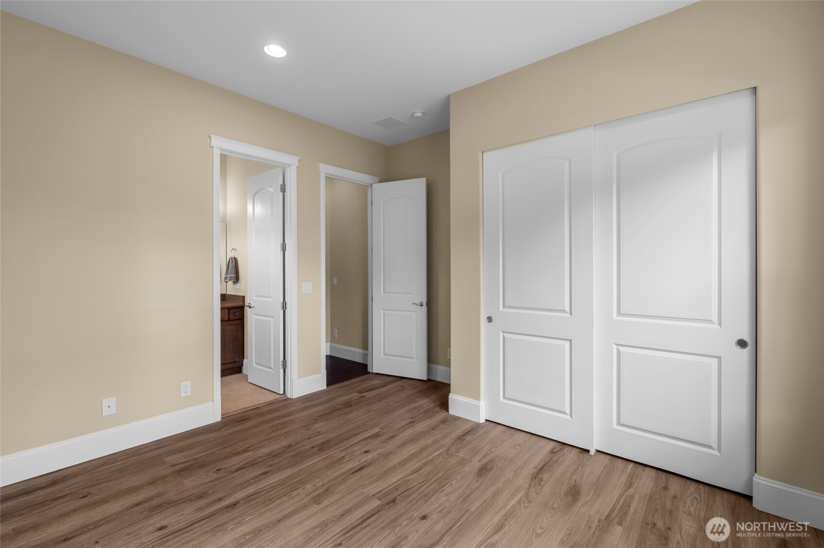 4826 Meriwood Drive Property Photo 29
