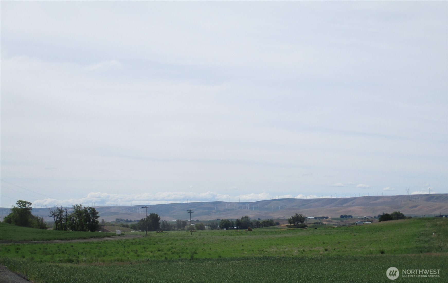 669 Cummins Road Property Photo 8
