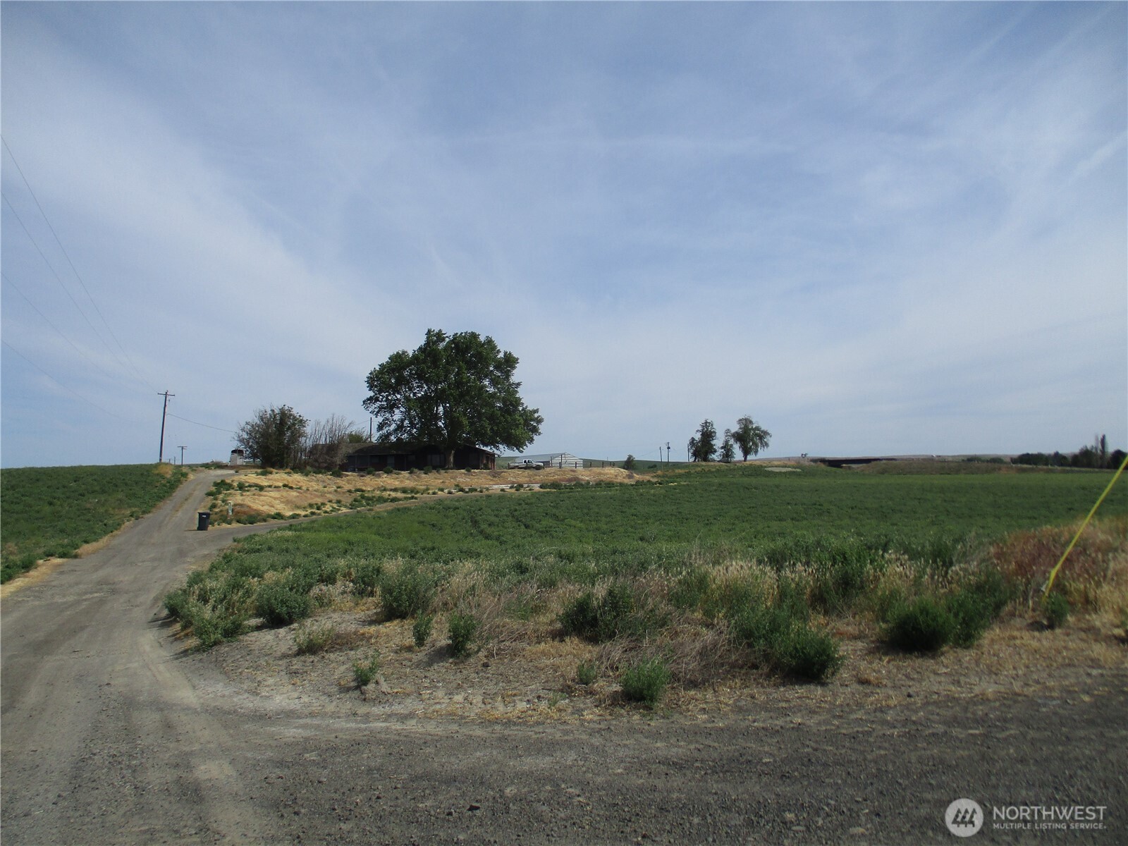 669 Cummins Road Property Photo 10