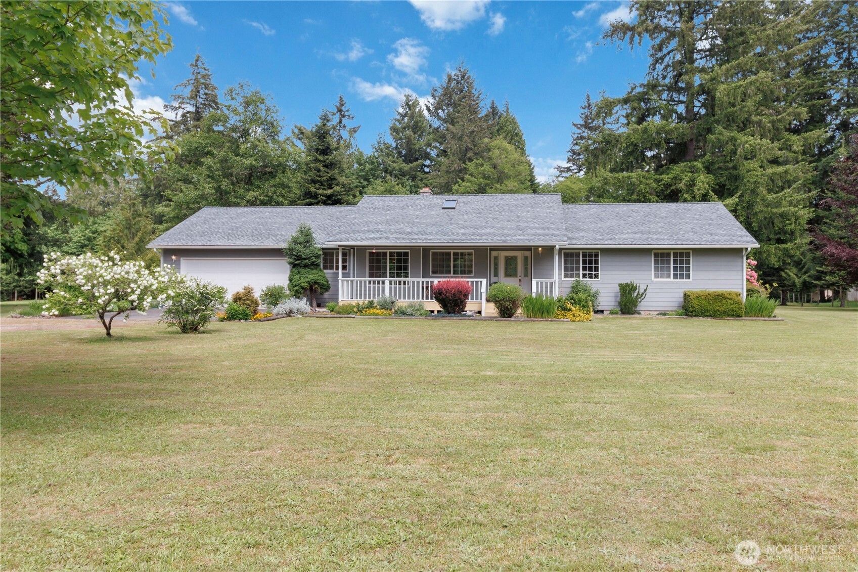 1607 Winlock Vader Road Property Photo 2