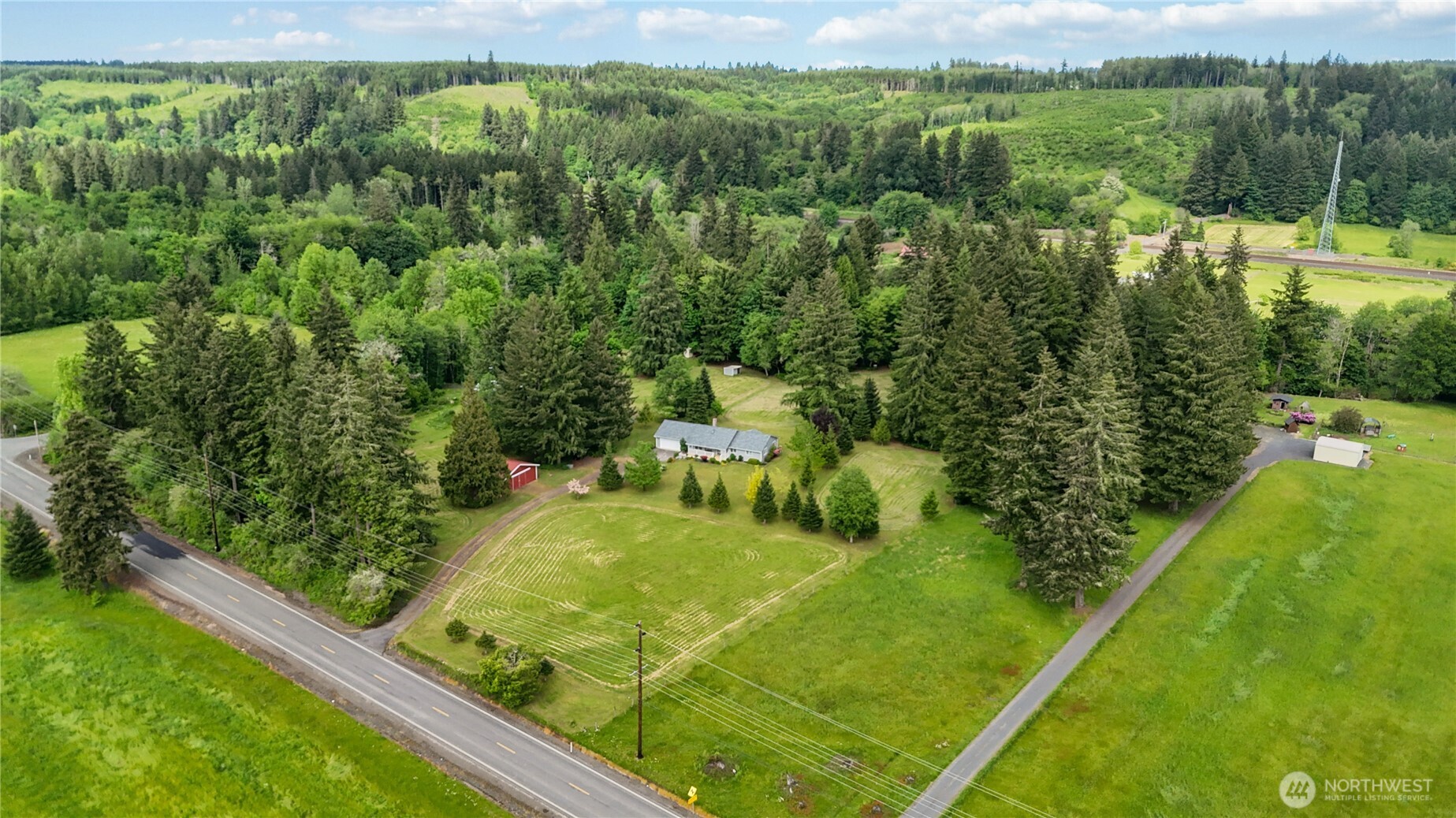 1607 Winlock Vader Road Property Photo 5