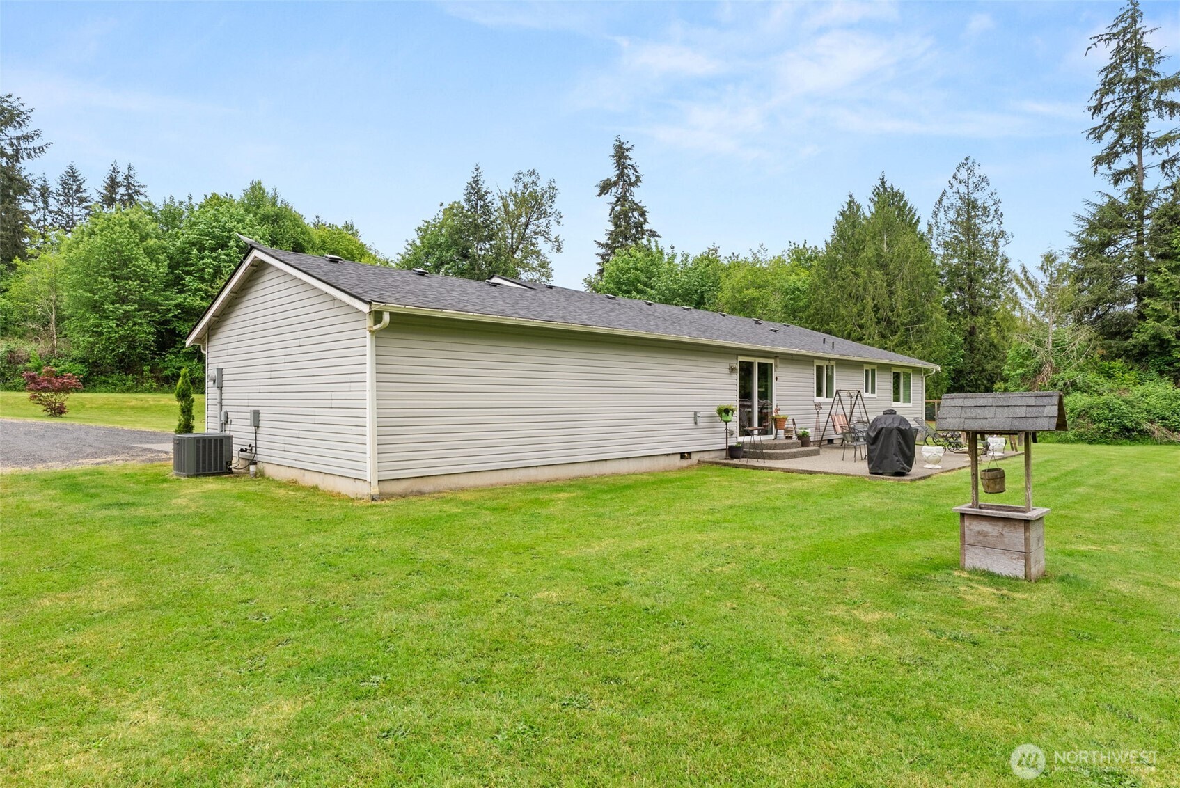 209 48 Haywire Road Property Photo 25