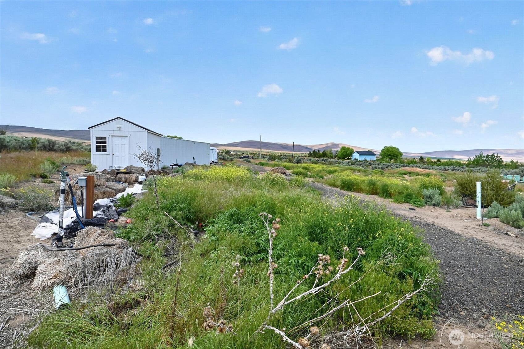 130 Red Tail Road Property Photo 6