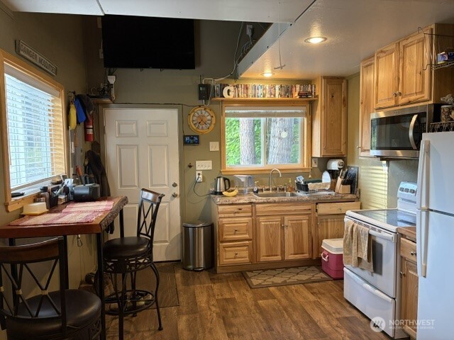 12328 Meacham Property Photo 4