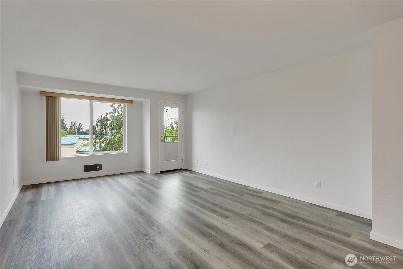 4895 76th Street D-302 Property Photo 8