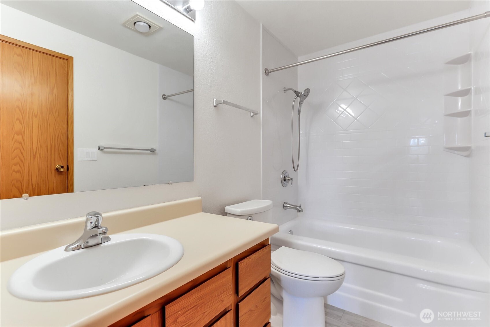 4895 76th Street D-302 Property Photo 20