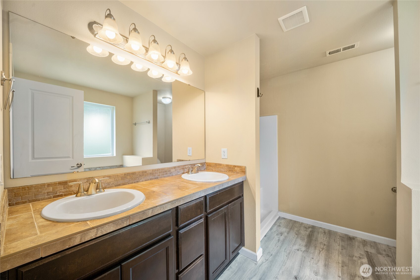 3626 Hoadly Street Property Photo 15