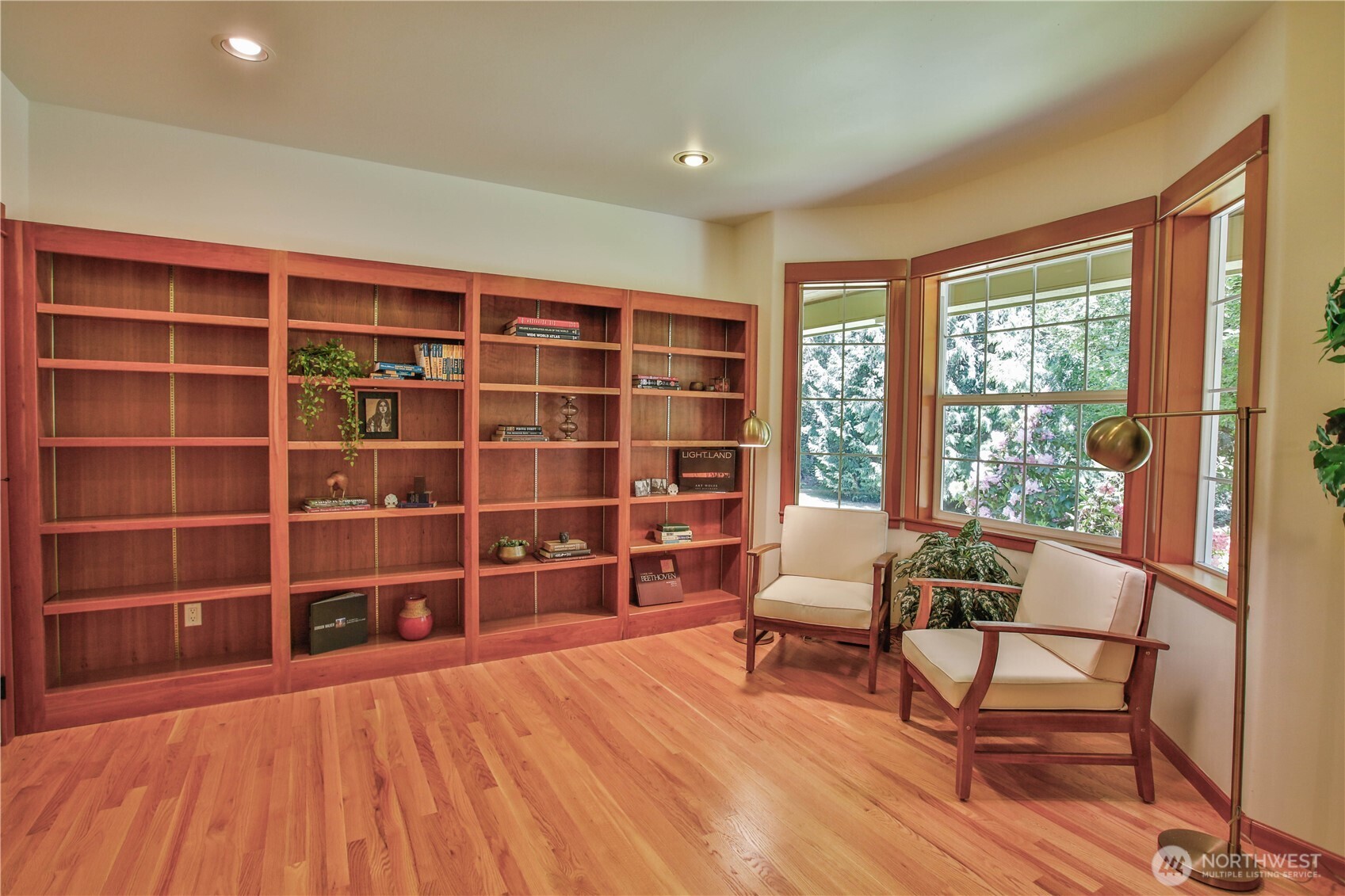 4896 Lucy Lane Property Photo 13