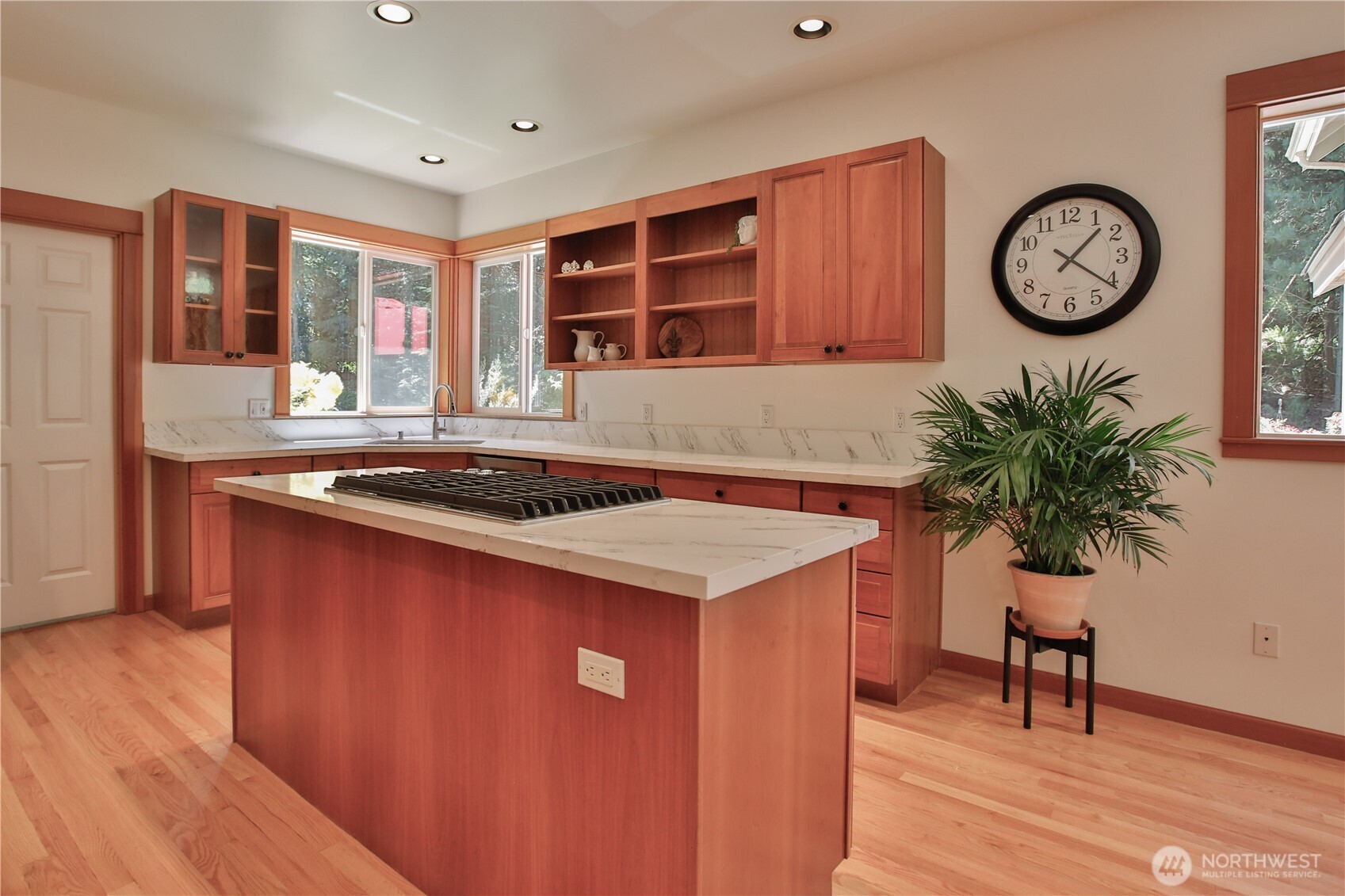 4896 Lucy Lane Property Photo 24
