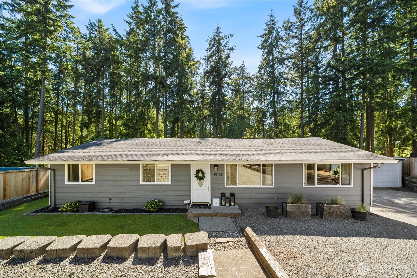 19101 58th Street Property Photo 1