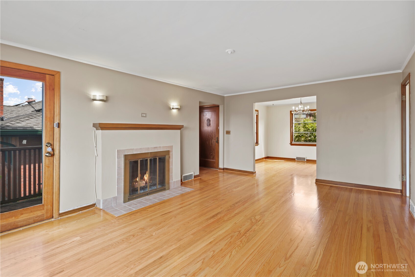6901 40th Avenue Property Photo 9