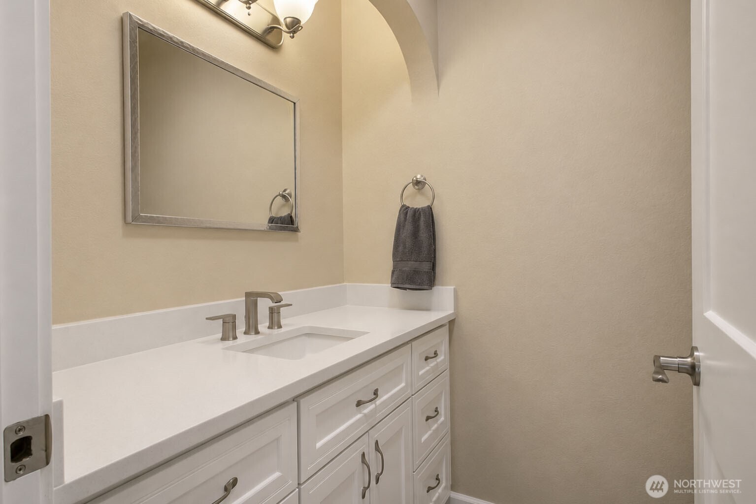 4411 35th Avenue Property Photo 15