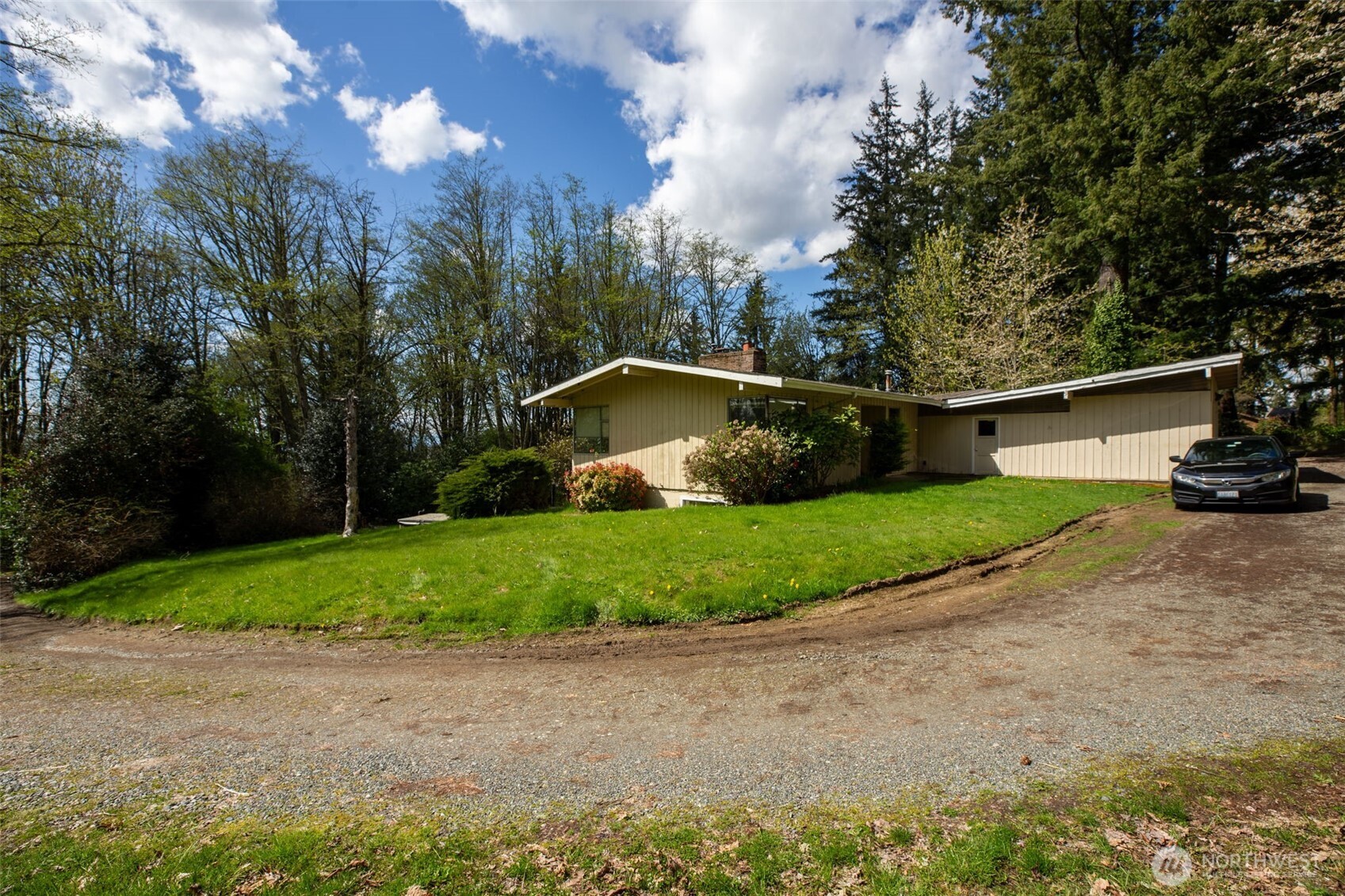 6302 164th Avenue Property Photo 5