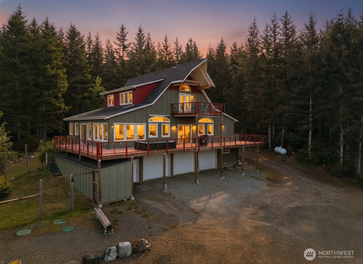 83 Octopus Court Property Photo 1