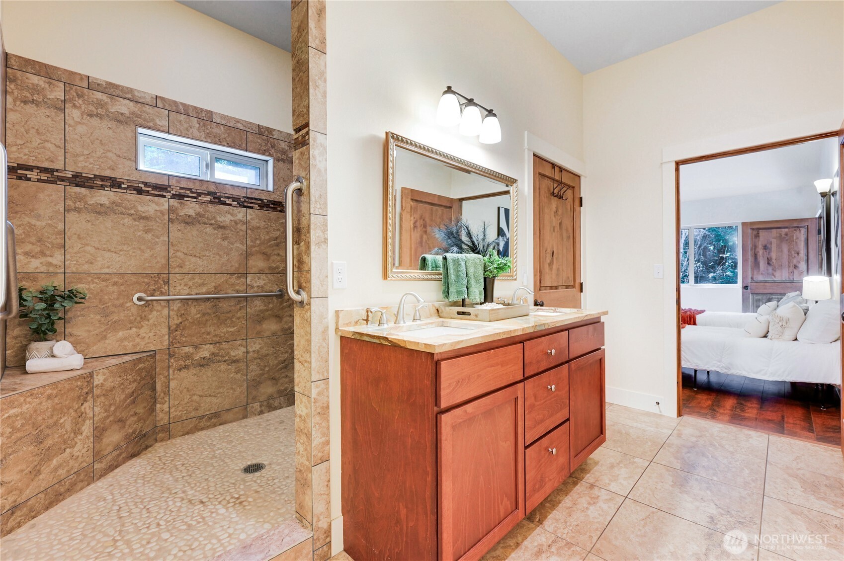 83 Octopus Court Property Photo 32