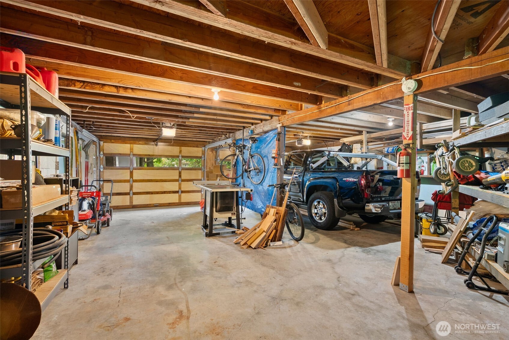 2312 Evergreen Avenue Property Photo 33