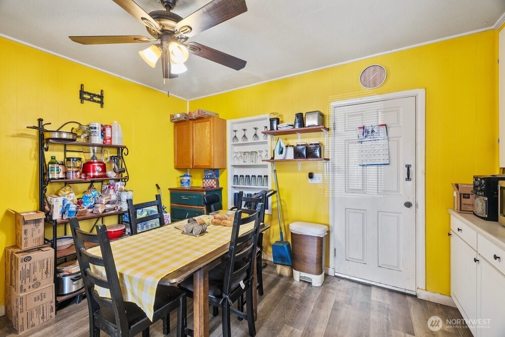 1311 W Mead Avenue Property Photo 6