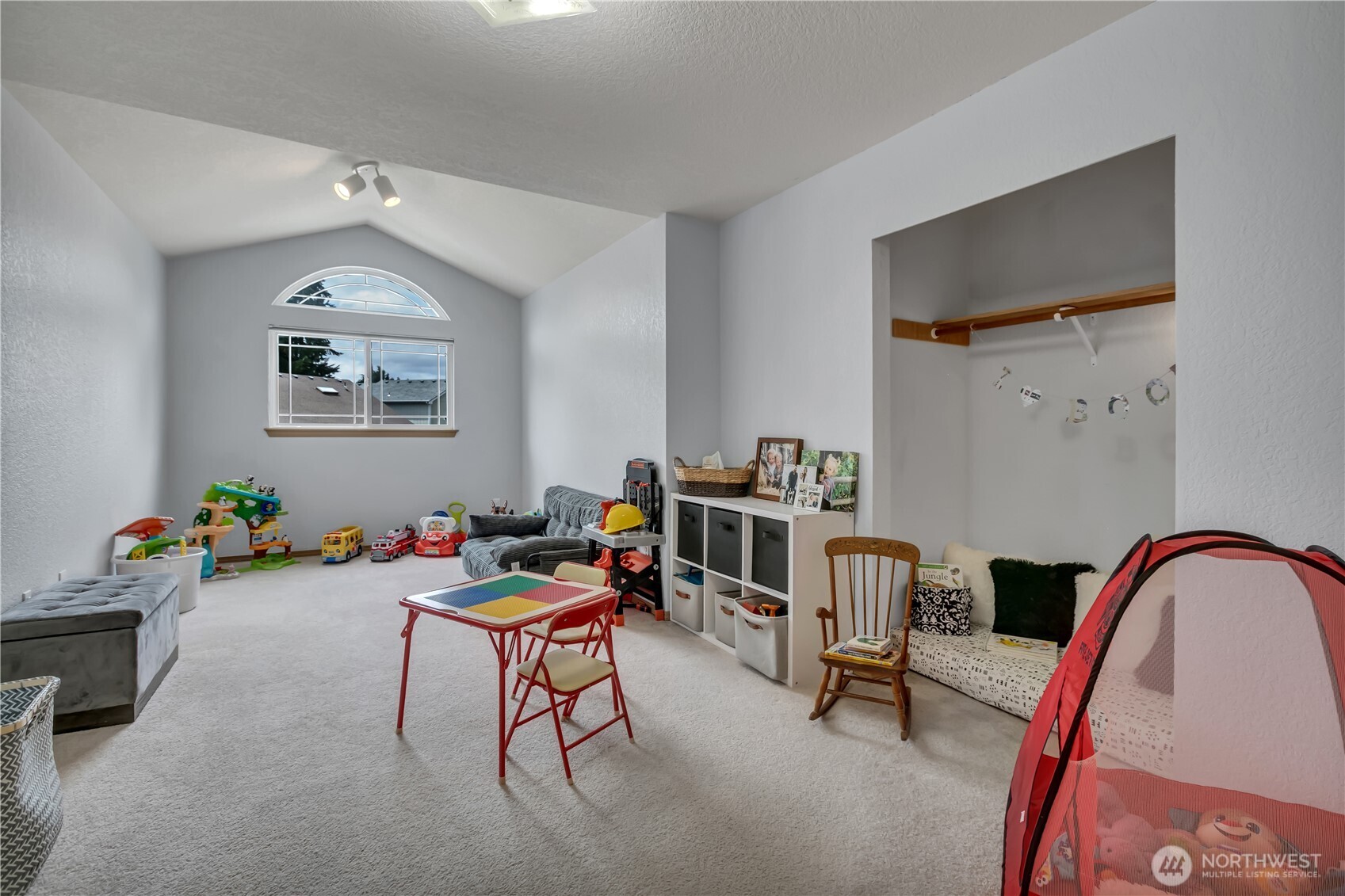 3630 Silver Maple Court Property Photo 25