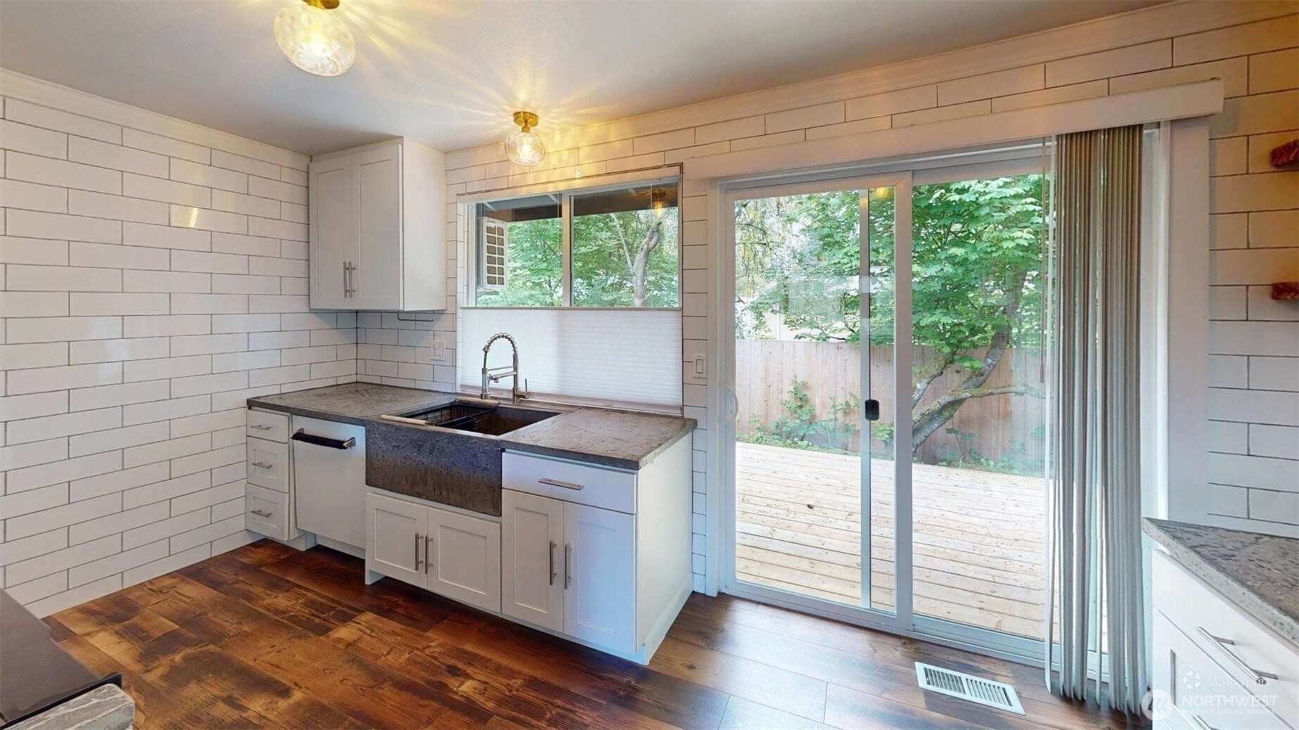 6011 185th Street Property Photo 12