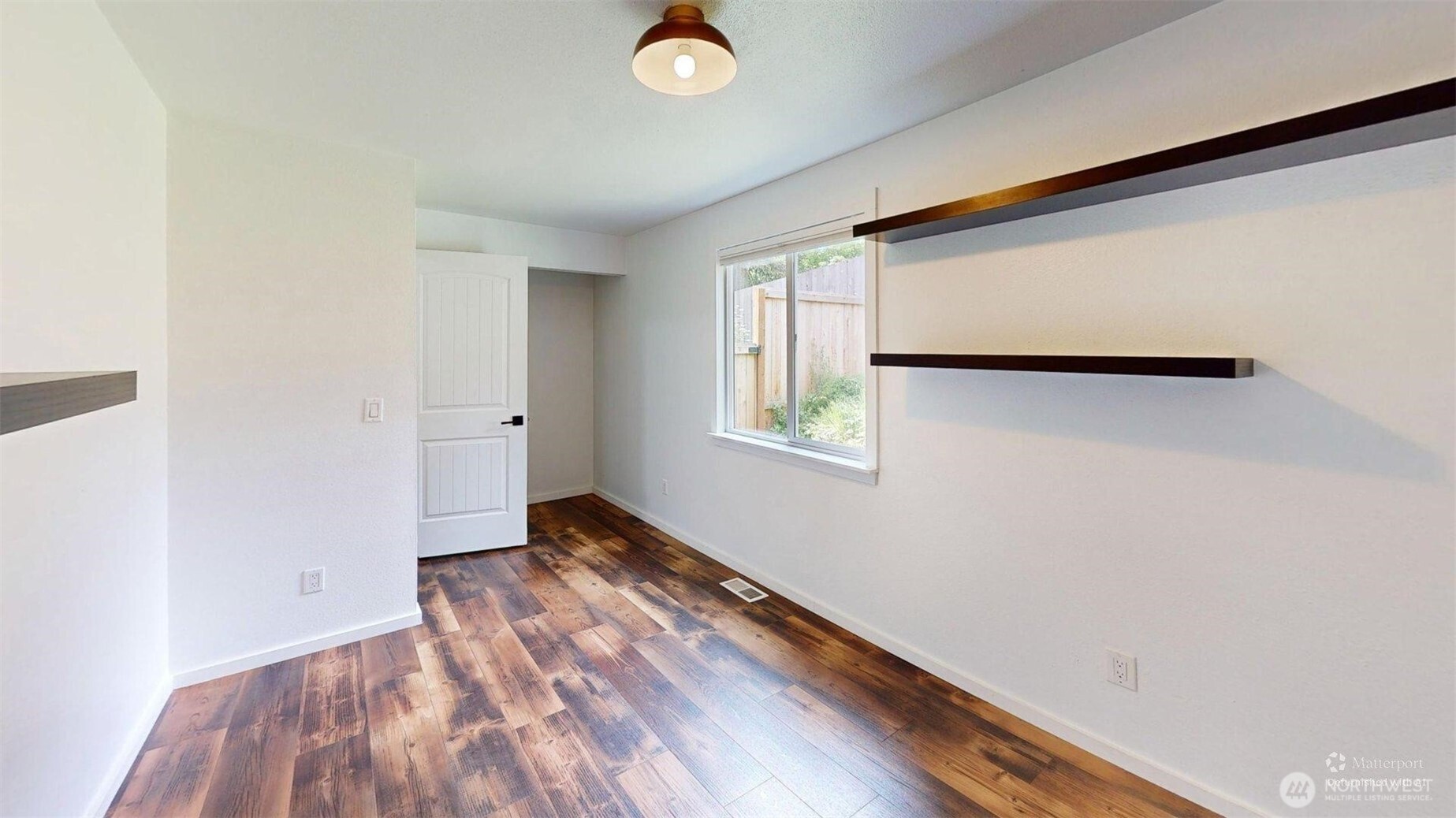 6011 185th Street Property Photo 17