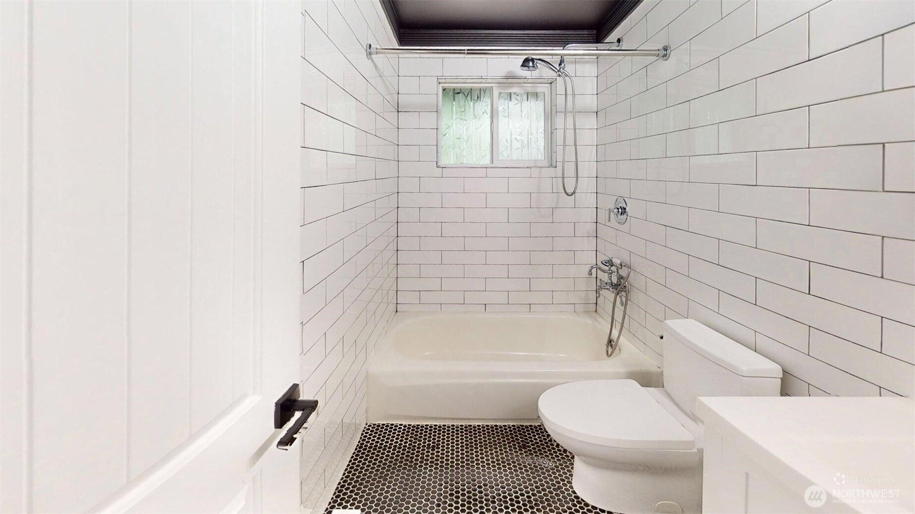 6011 185th Street Property Photo 20