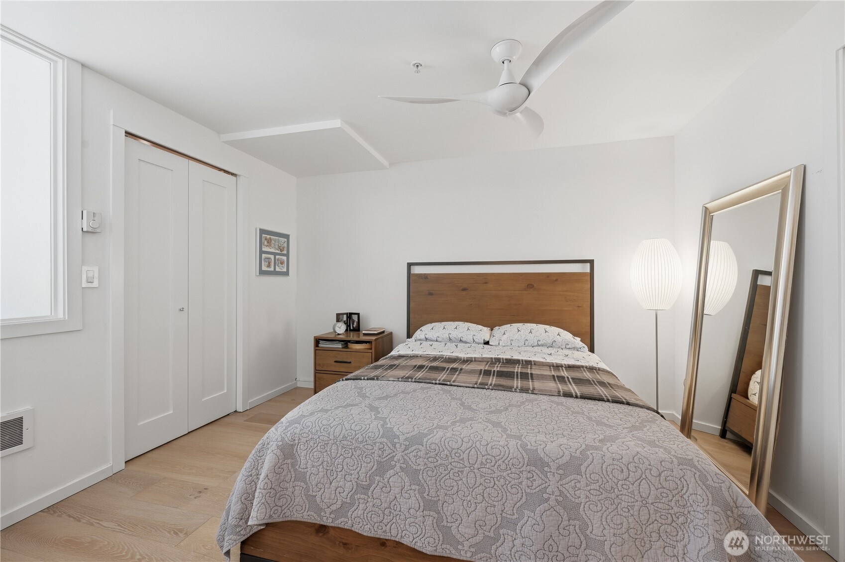 76 Cedar Street 611 Property Photo 12