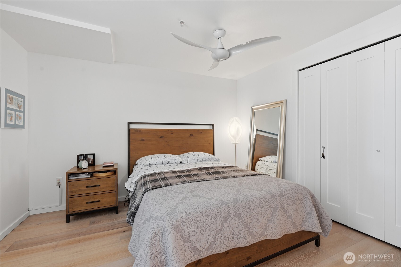 76 Cedar Street 611 Property Photo 13