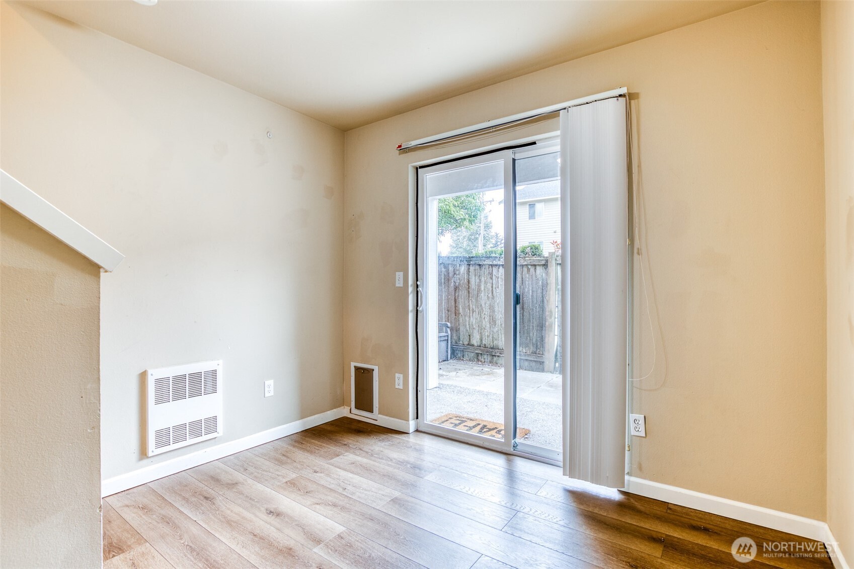 1727 98th Pl Property Photo 4